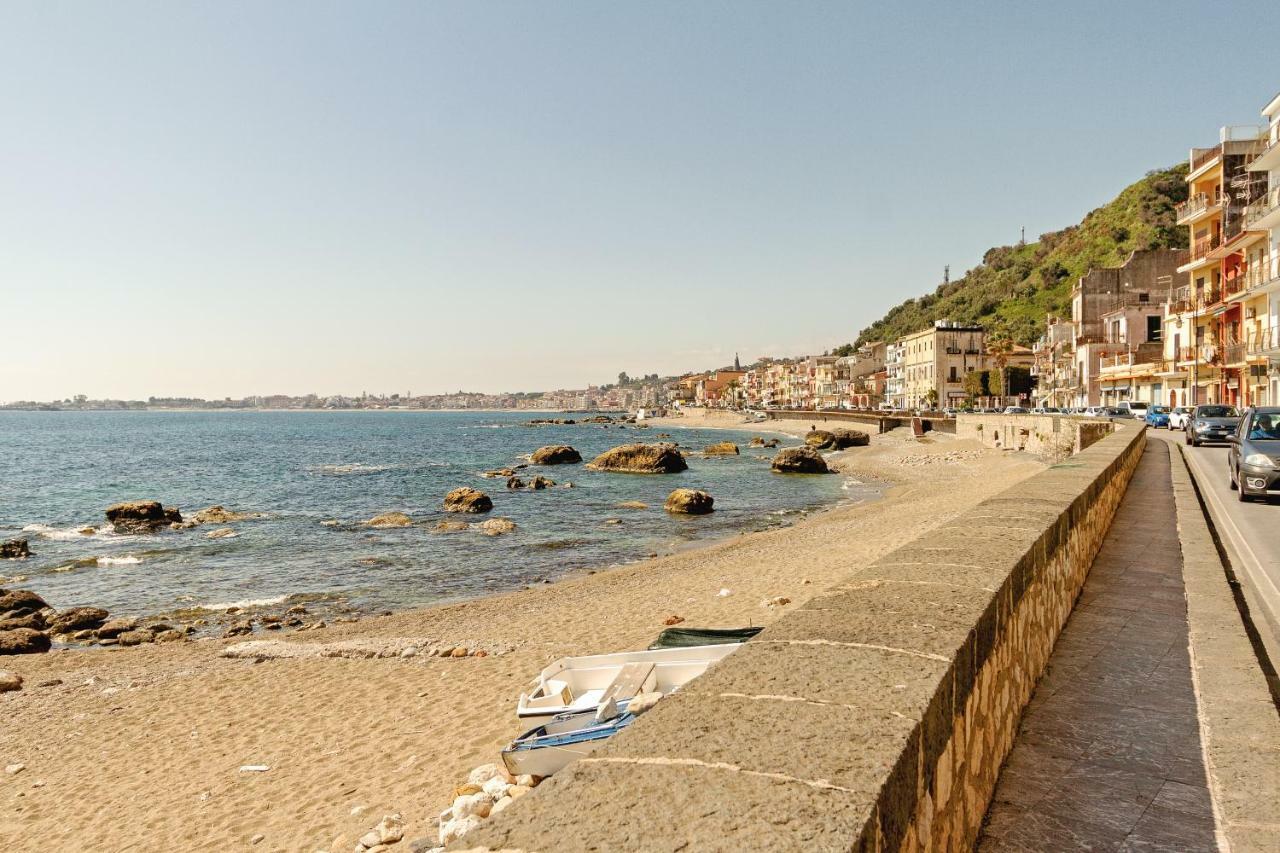 Seaview Terrace Sunny Apartment Giardini Naxos Exterior foto