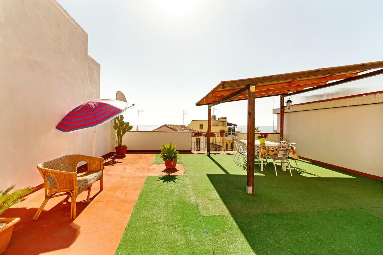 Seaview Terrace Sunny Apartment Giardini Naxos Exterior foto
